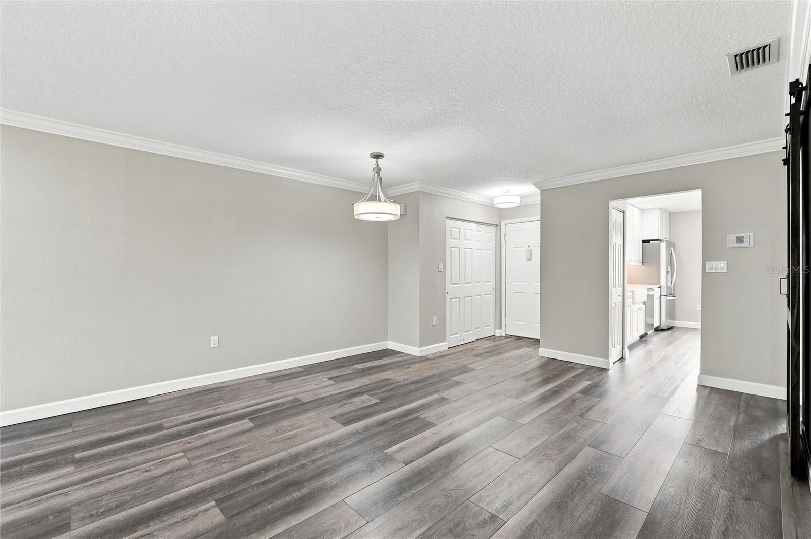 689 Lake Howard Unit 213, Winter Haven, FL 33880