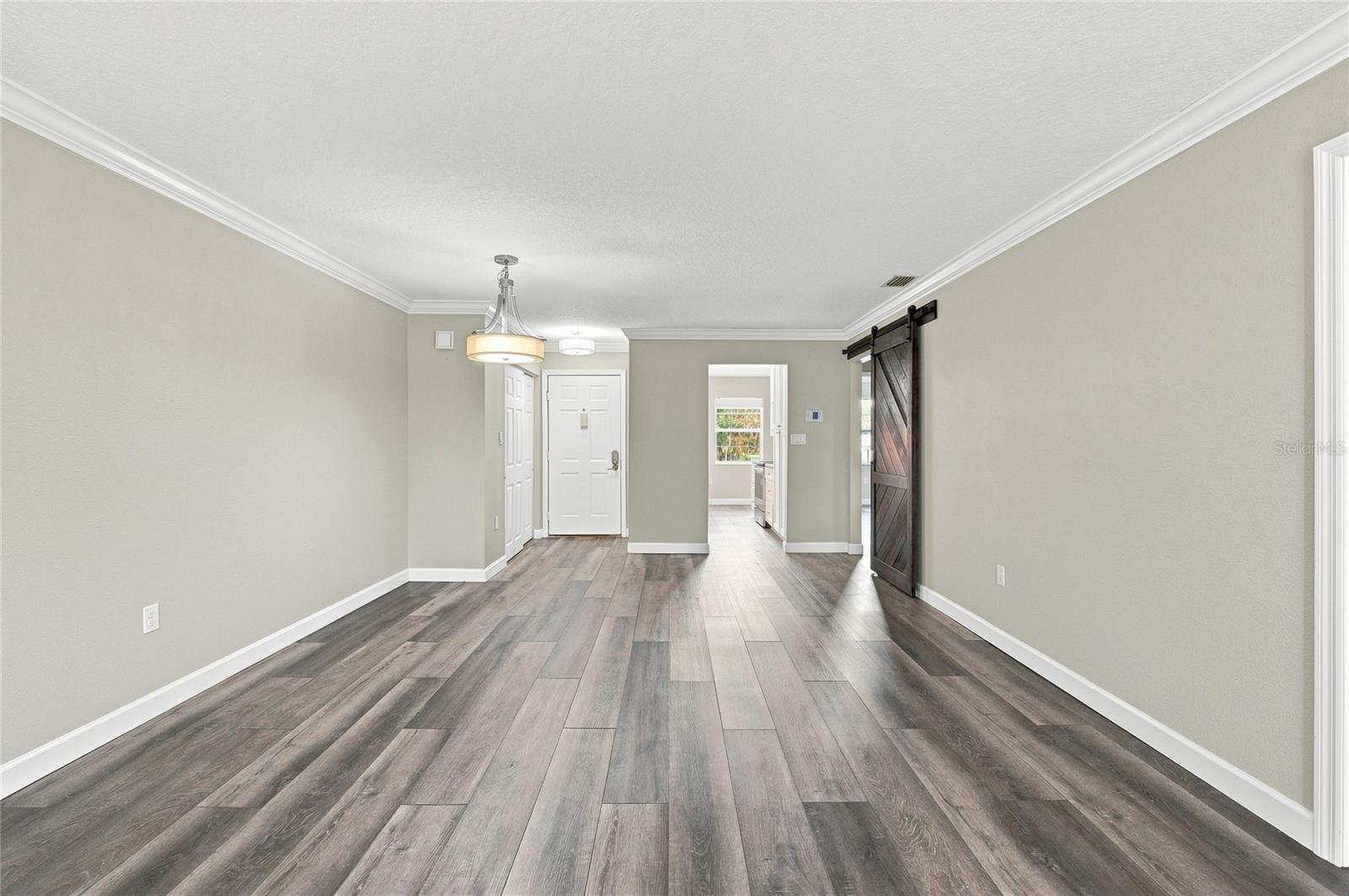 689 Lake Howard Unit 213, Winter Haven, FL 33880