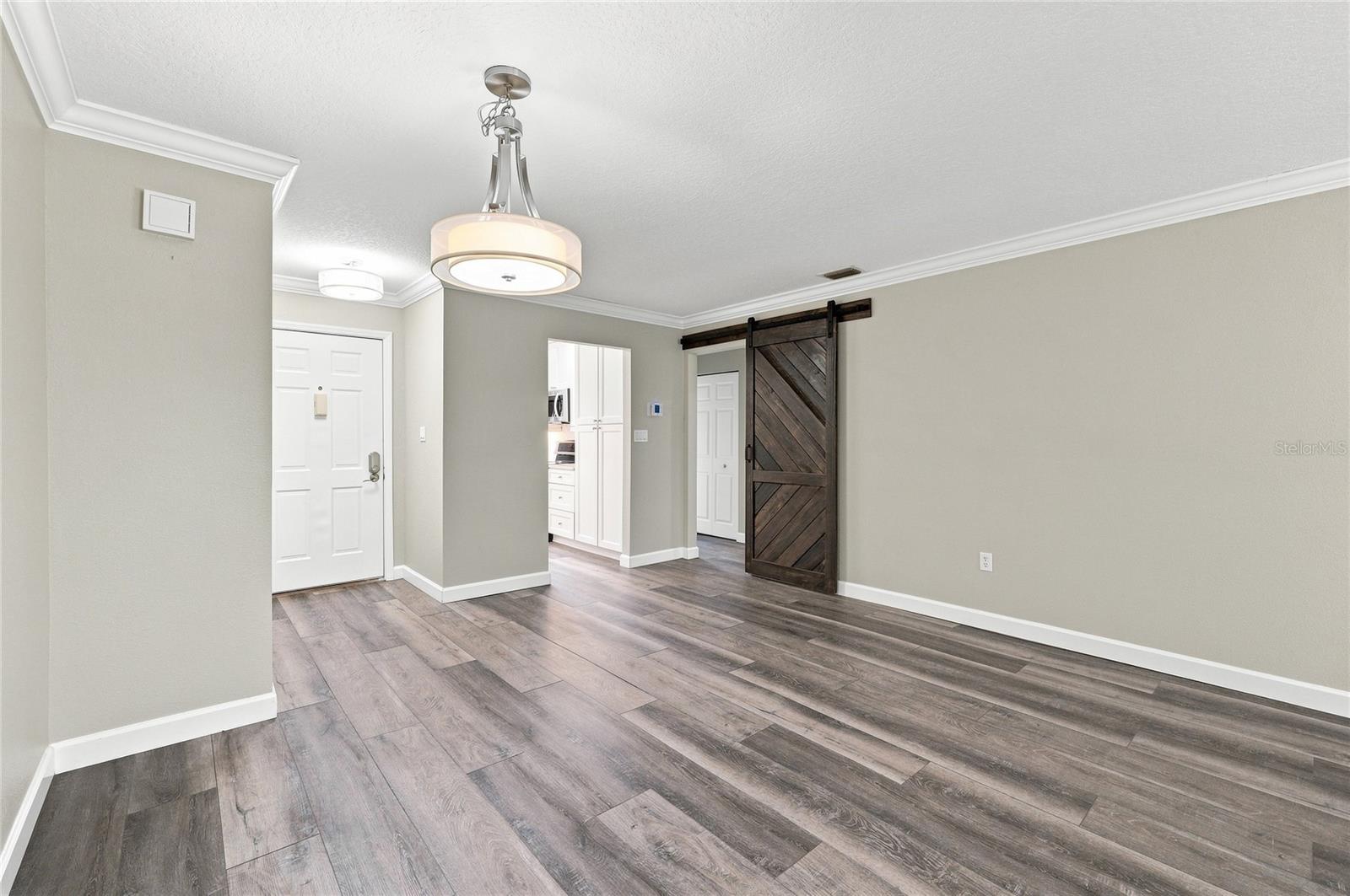 689 Lake Howard Unit 213, Winter Haven, FL 33880