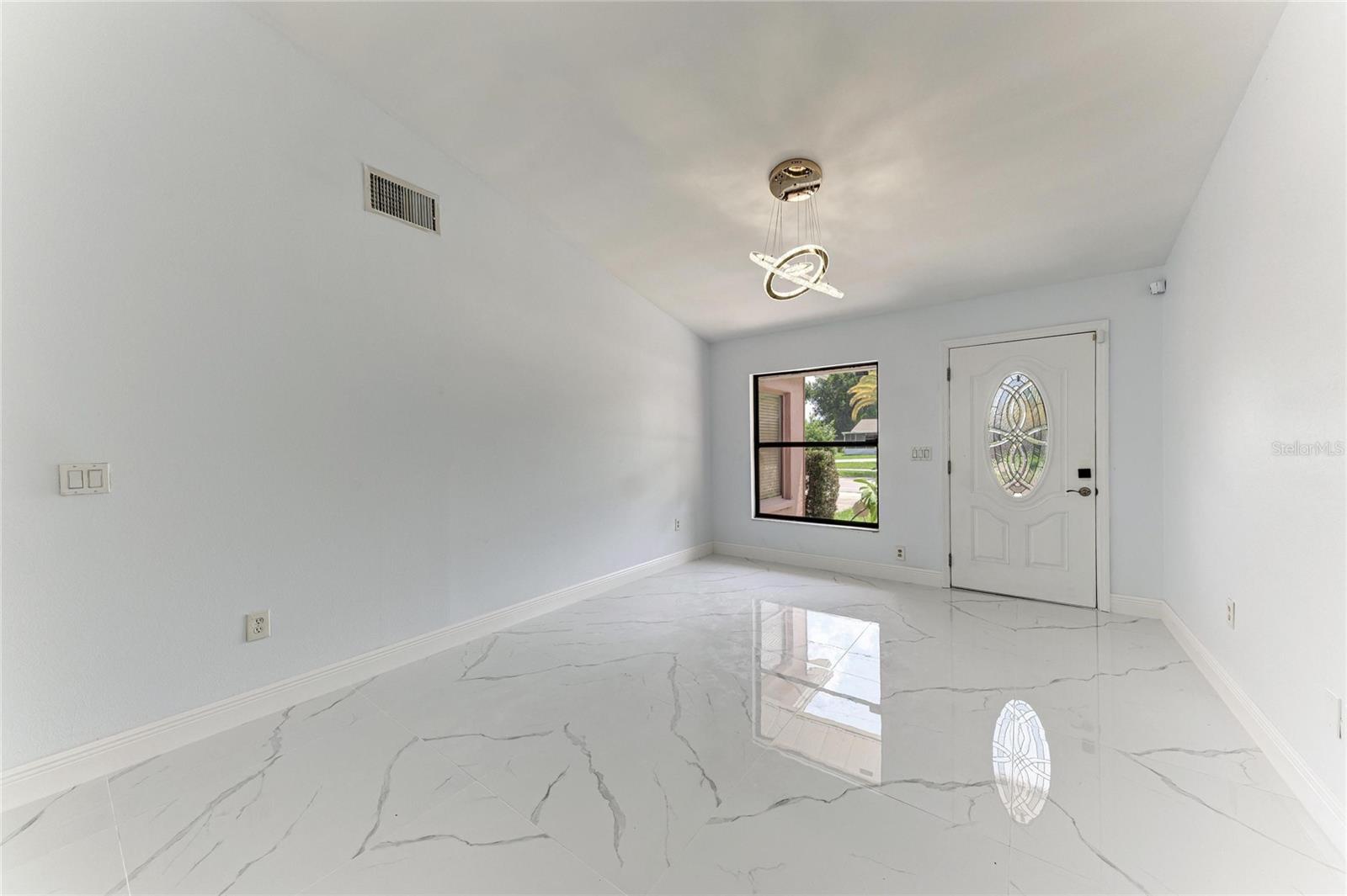 6540 Mauna Loa, Sarasota, FL 34241