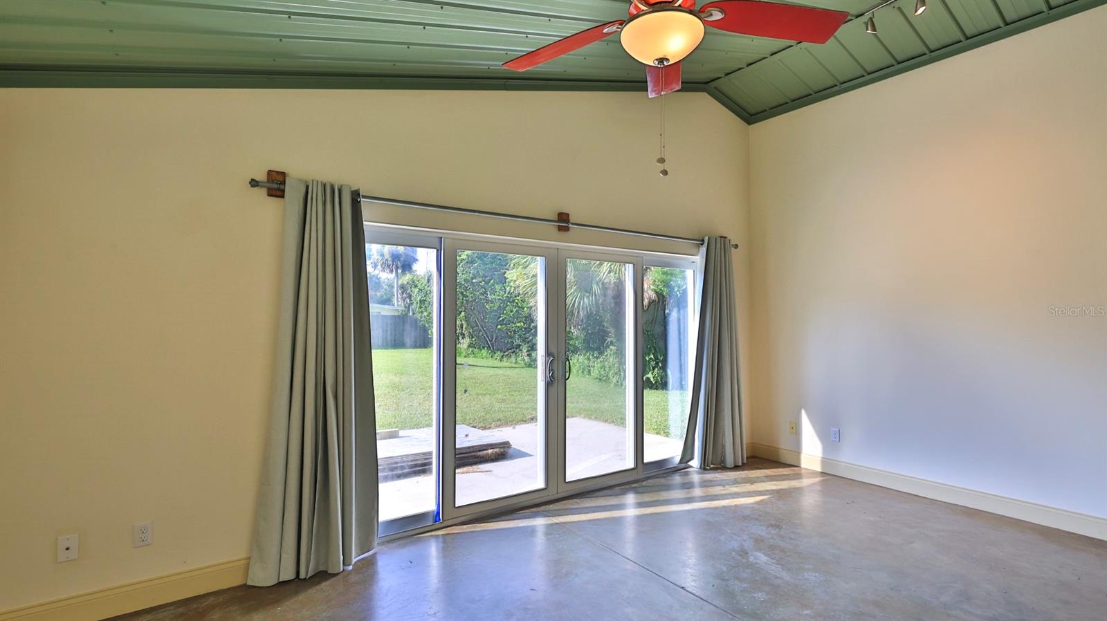 118 Snyder, Edgewater, FL 32132