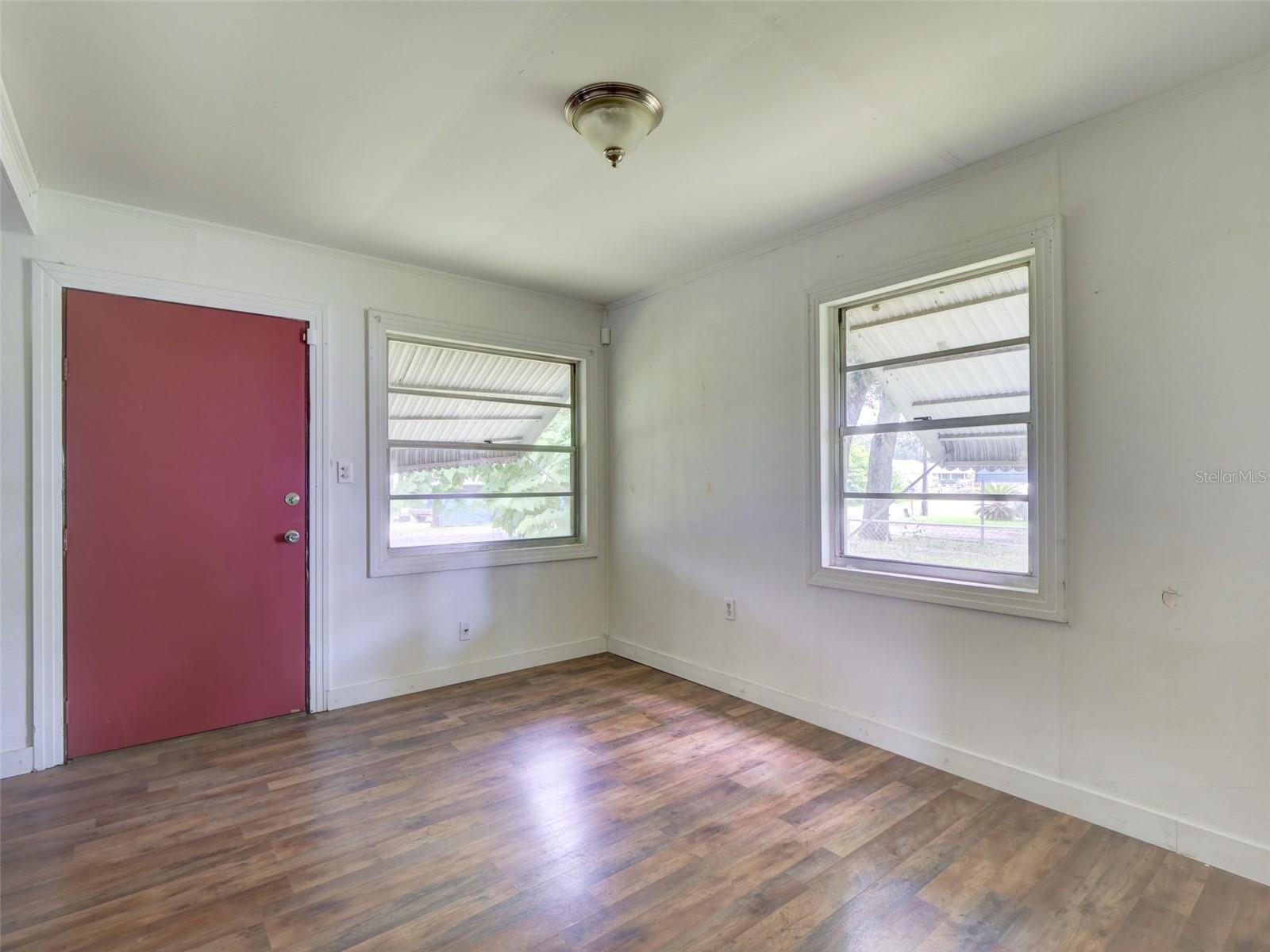813 NW 5th Street, Webster, FL 33597