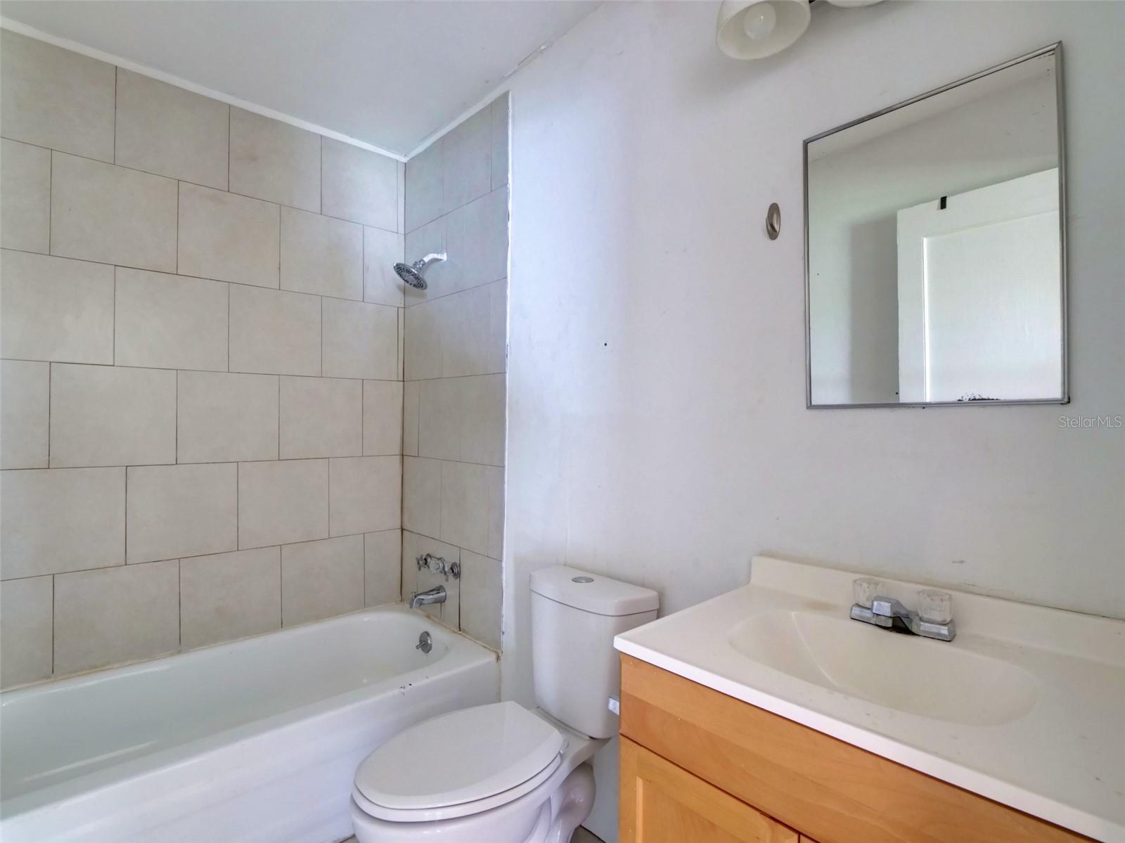 813 NW 5th Street, Webster, FL 33597