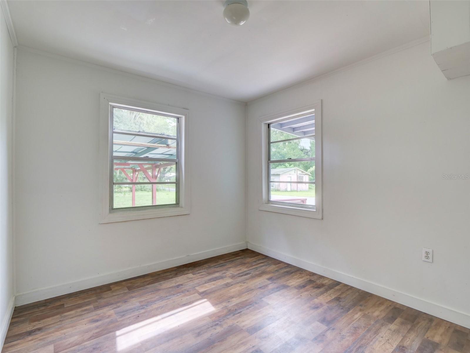 813 NW 5th Street, Webster, FL 33597