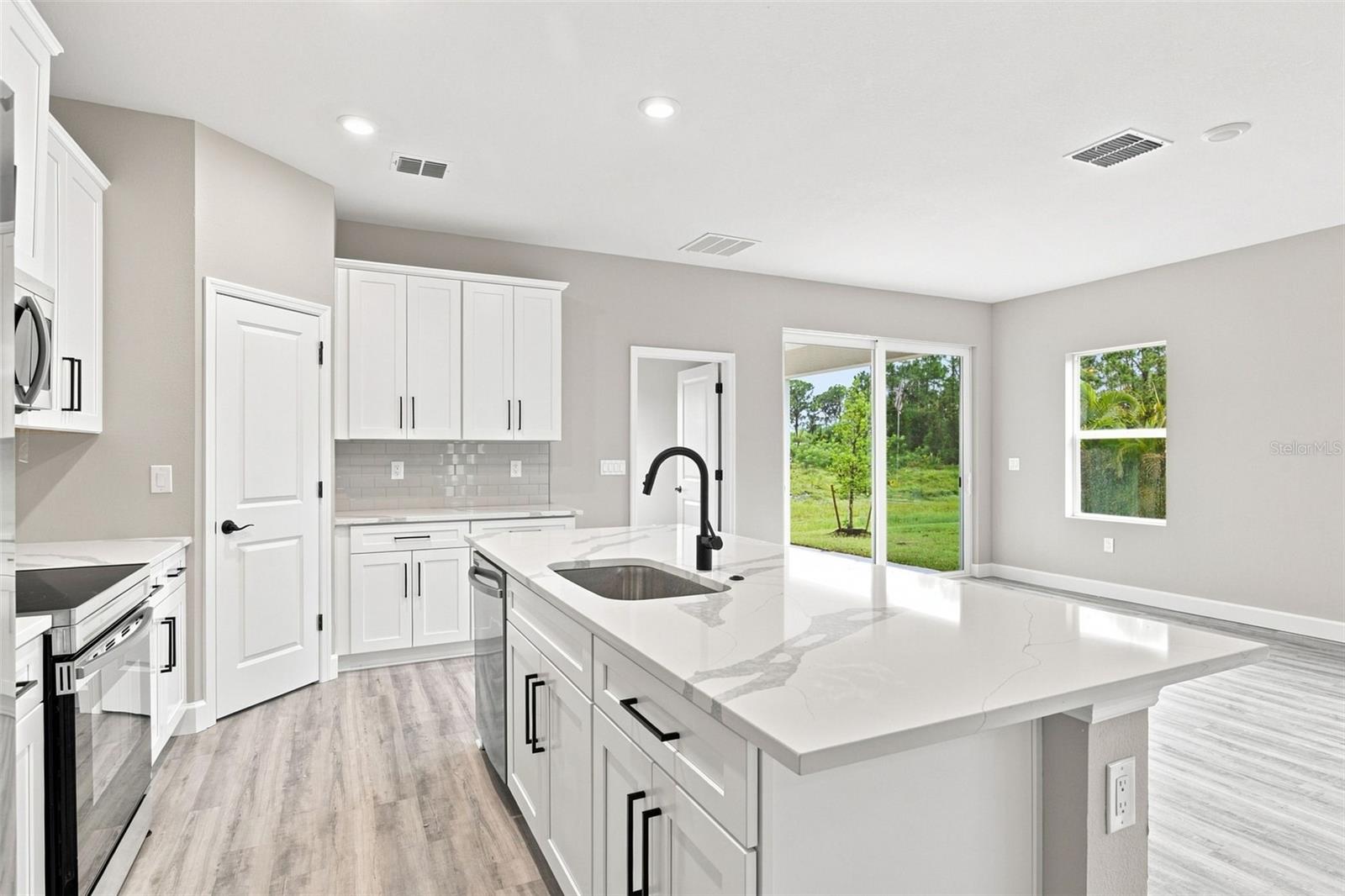 8211 Elkenberry, North Port, FL 34291