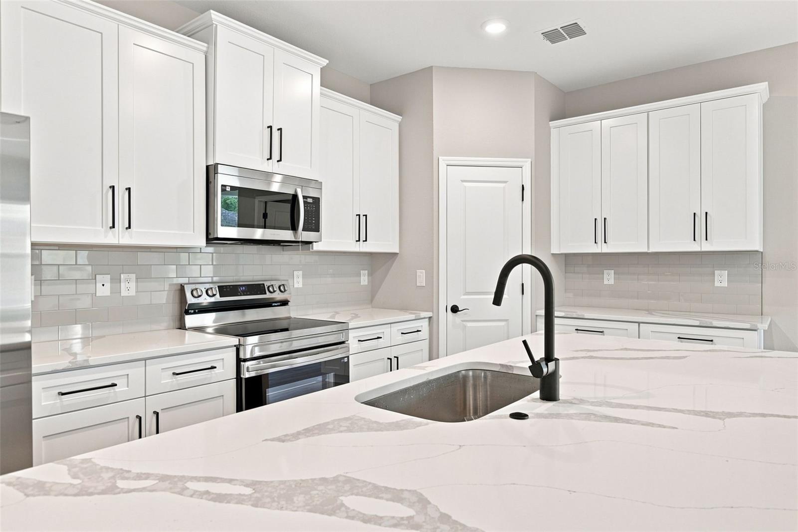 8211 Elkenberry, North Port, FL 34291