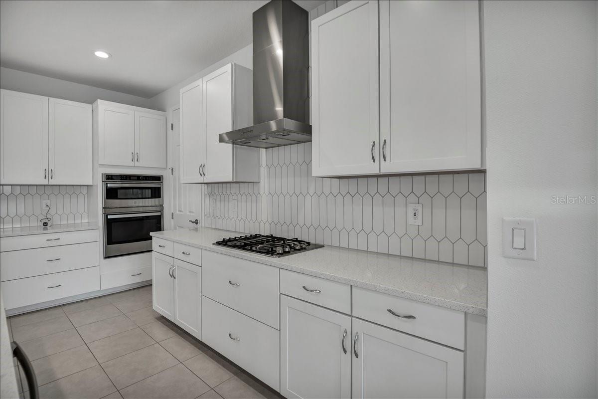 17703 Savory Mist, Lakewood Ranch, FL 34211