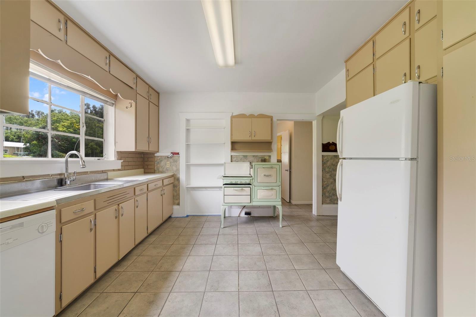 530 Ridge, Lake Alfred, FL 33850