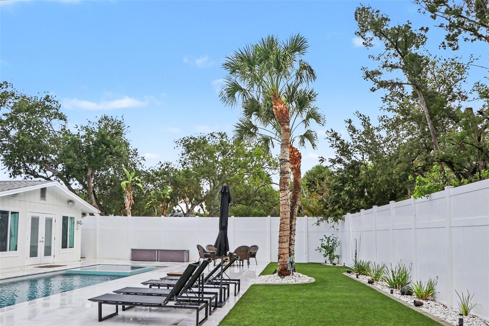 5143 Sandy Beach, Sarasota, FL 34242