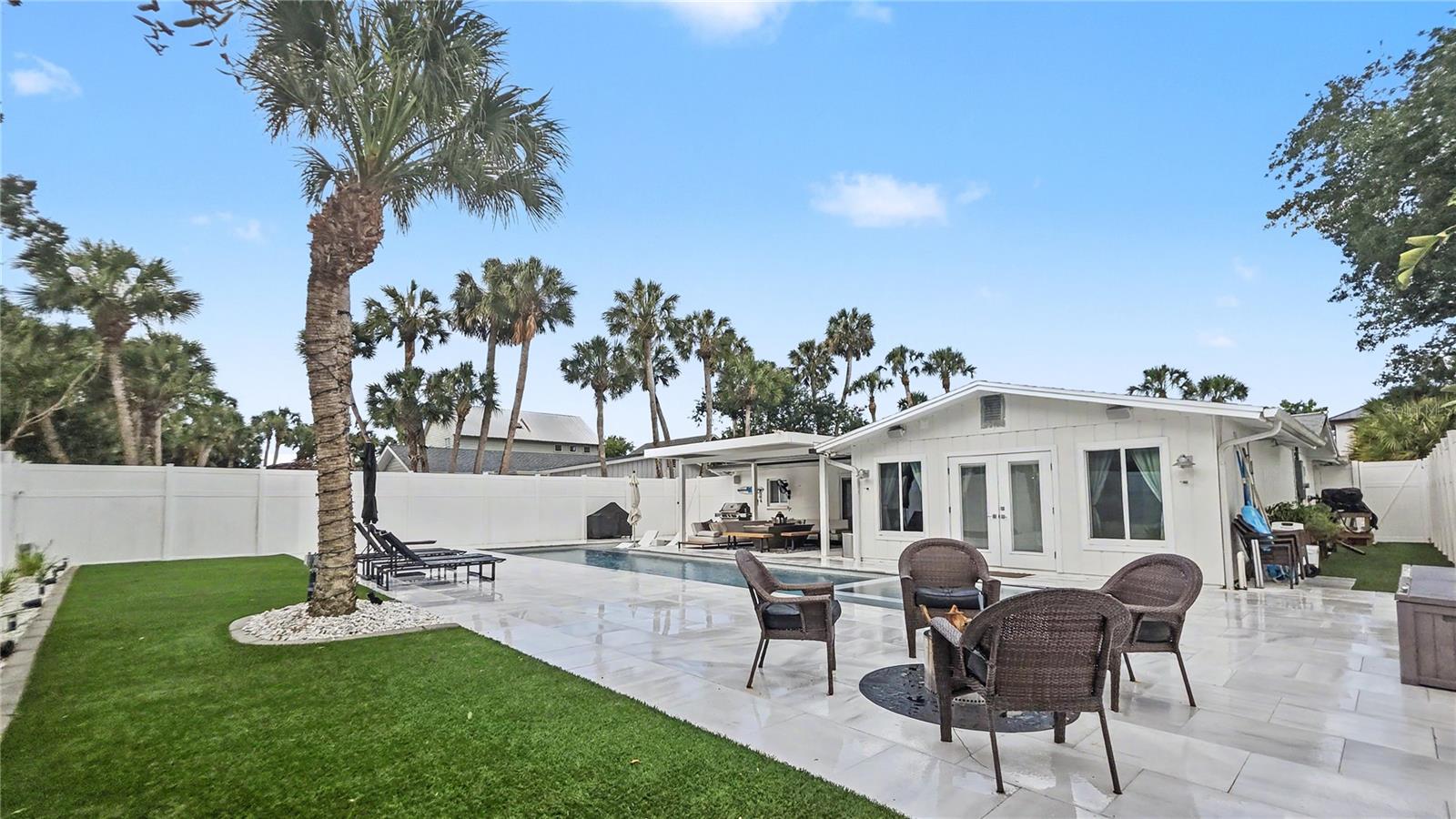 5143 Sandy Beach, Sarasota, FL 34242
