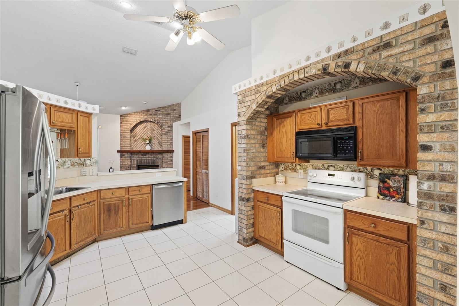 2770 Buckhorn Oaks, Valrico, FL 33594