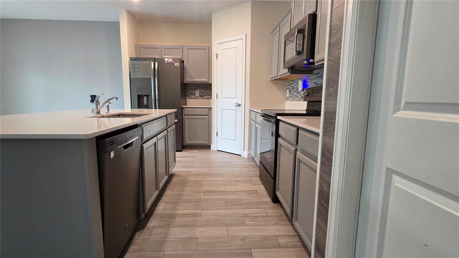 1411 Woodlark, Haines City, FL 33844