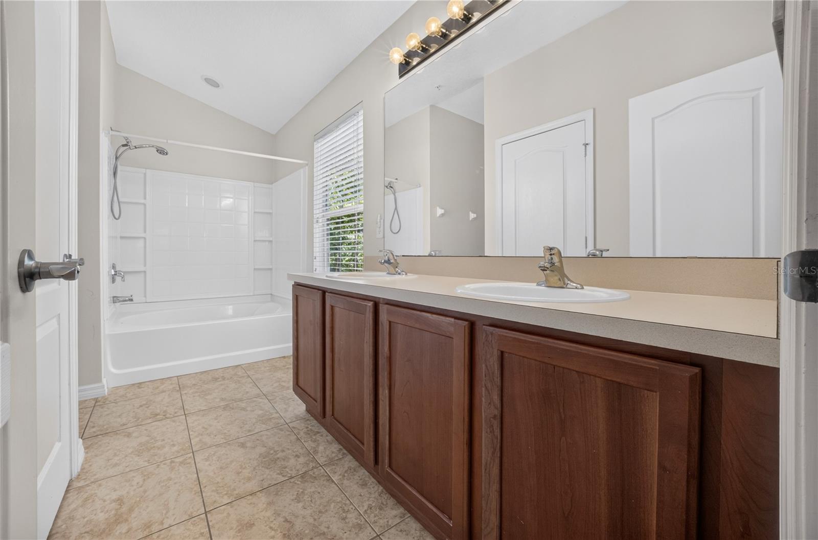 380 Ashley Brooke Unit C, Apopka, FL 32712