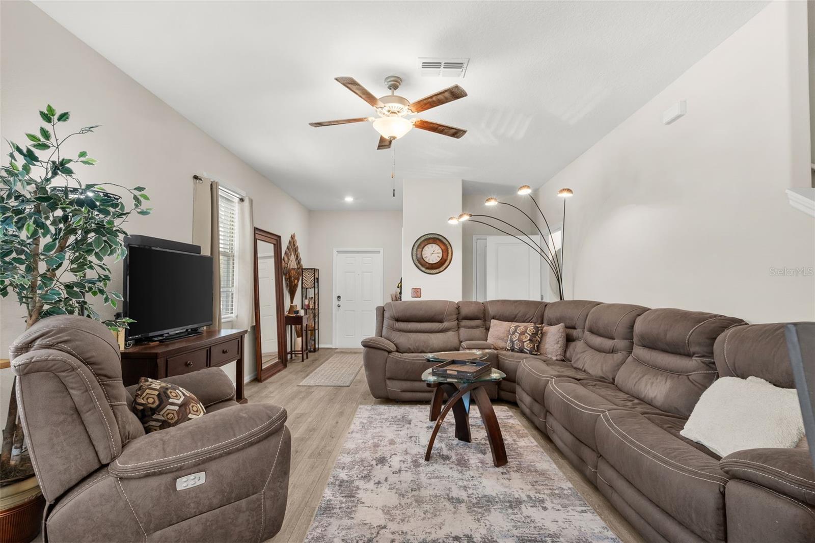 7201 Sweet Alyssum Ct, Tampa, FL 33619