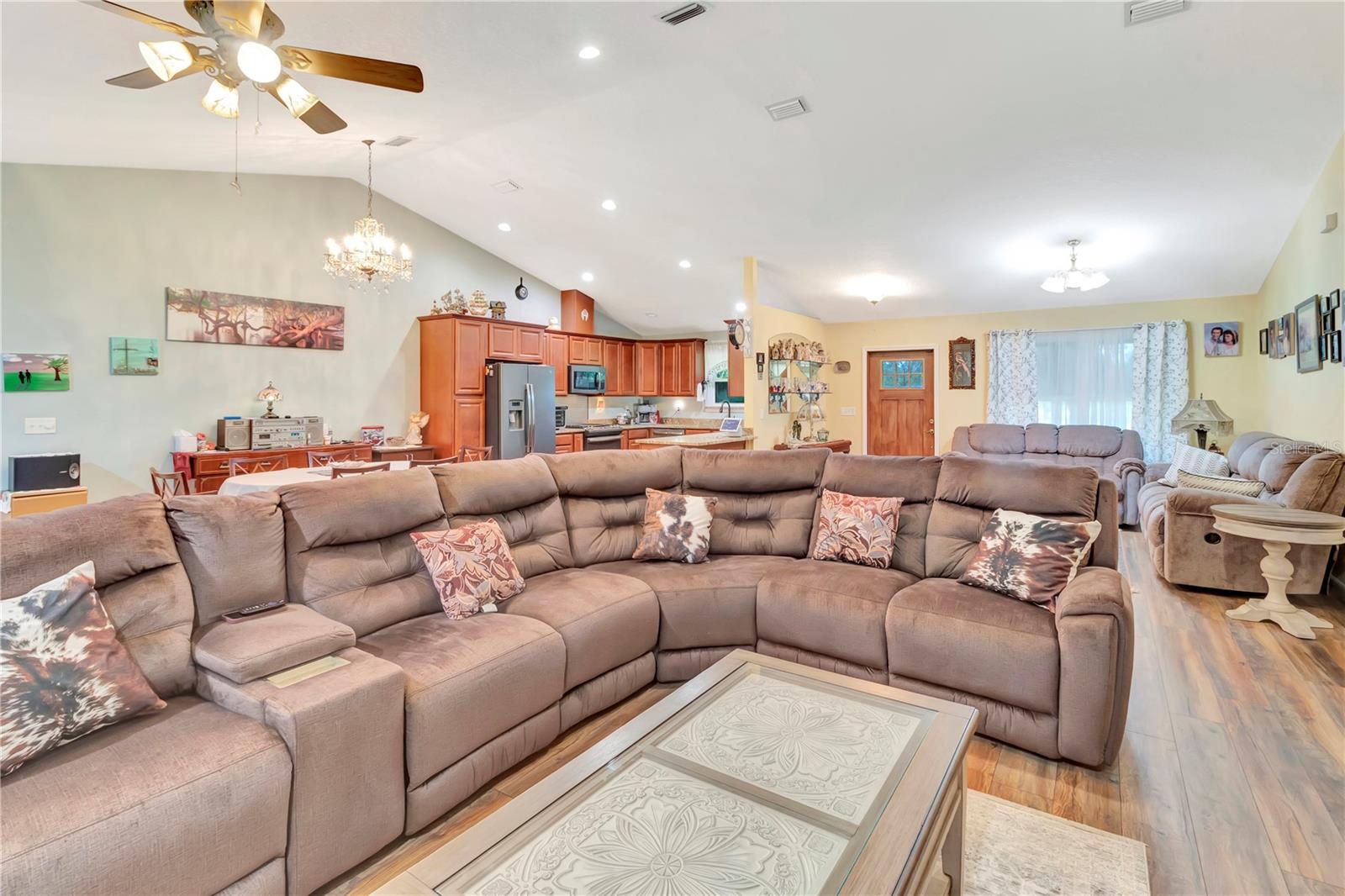 7427 Redwing, Groveland, FL 34736