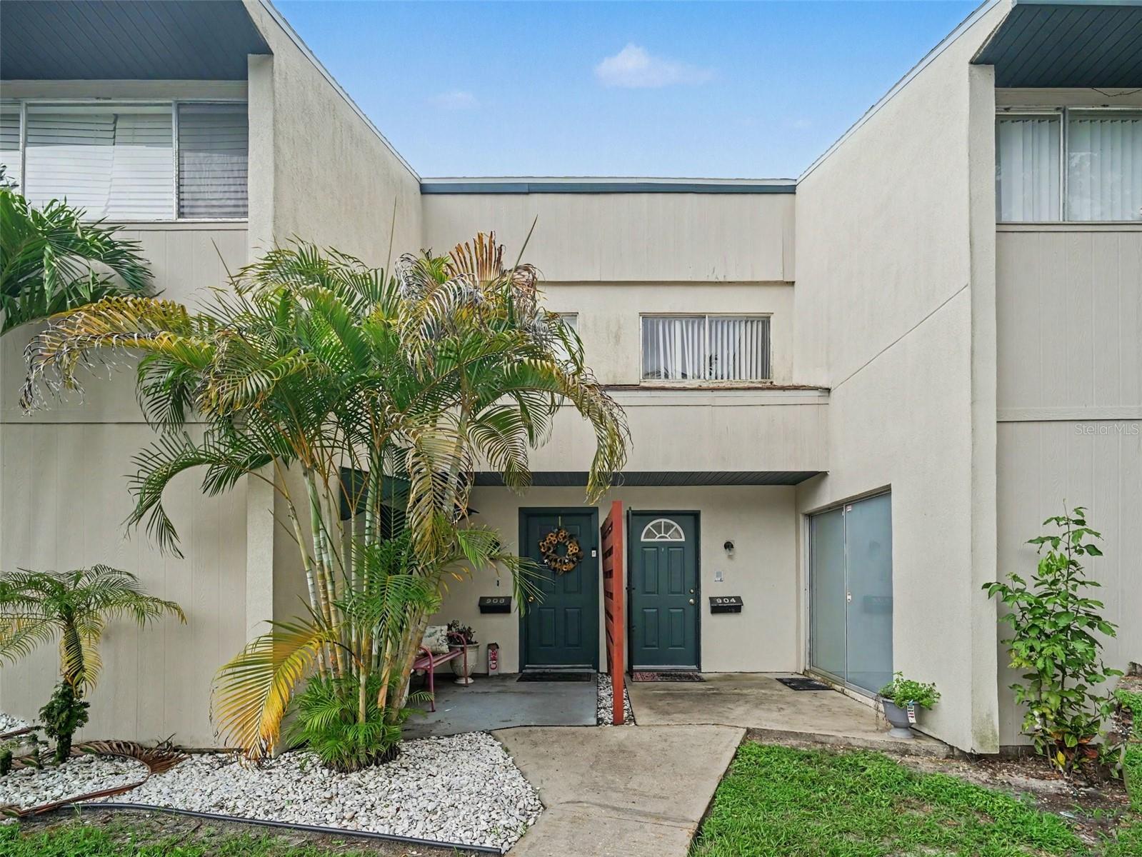 908 Byron Unit 6, Sarasota, FL 34243