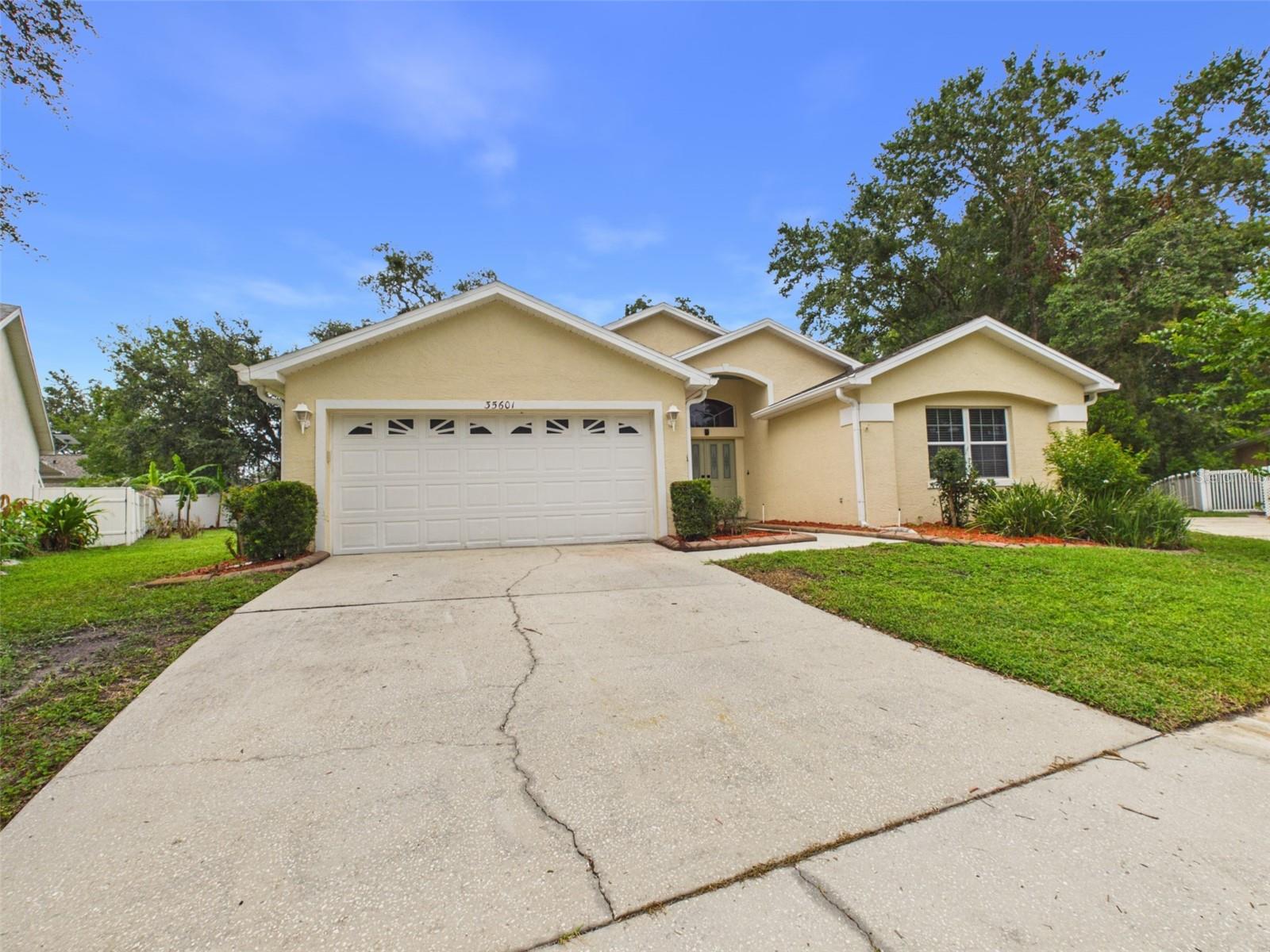 35601 Wickingham, Zephyrhills, FL 33541