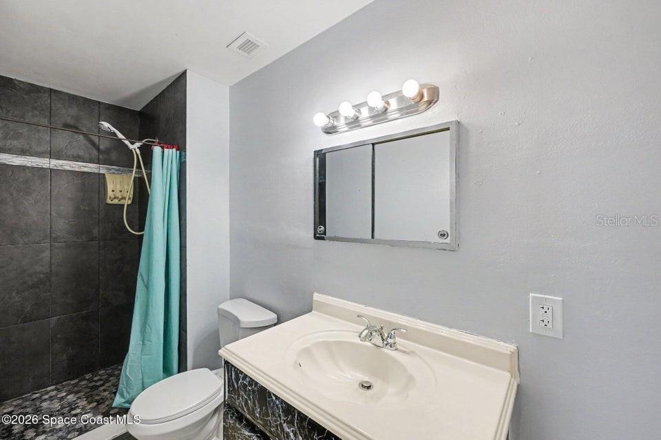 2292 Lakeview, Melbourne, FL 32935