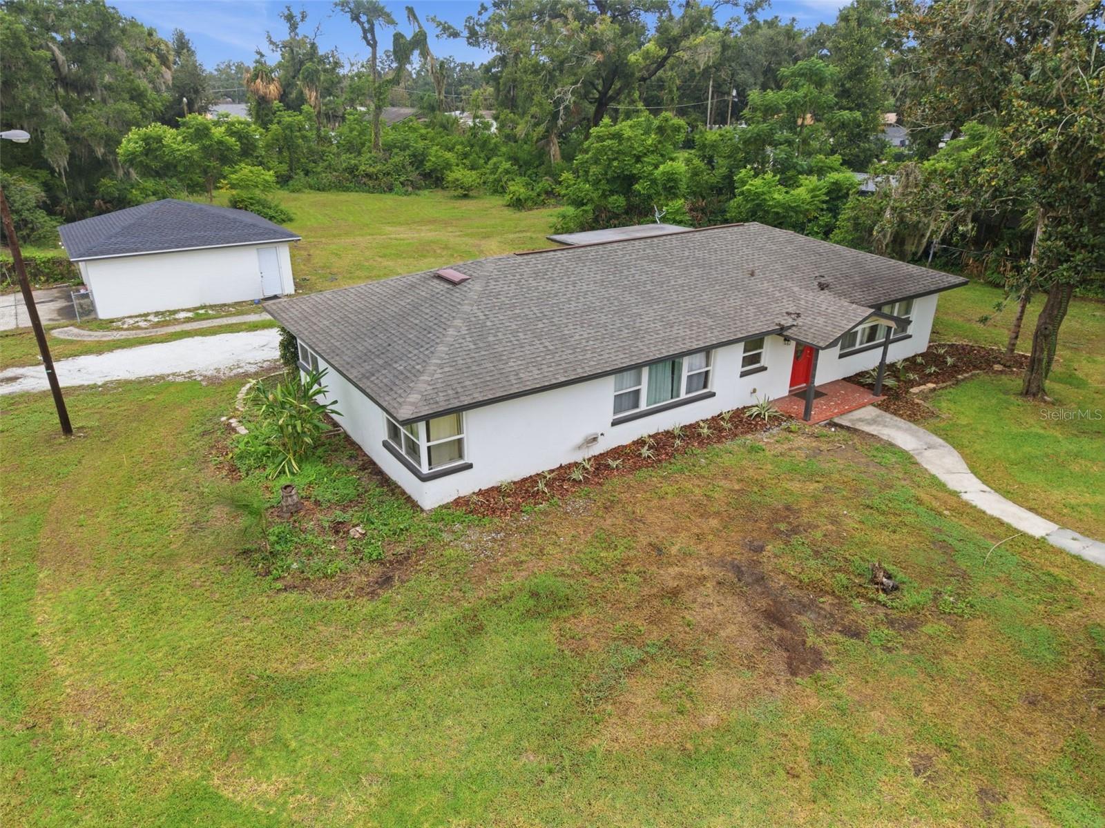 625 Limona, Brandon, FL 33510