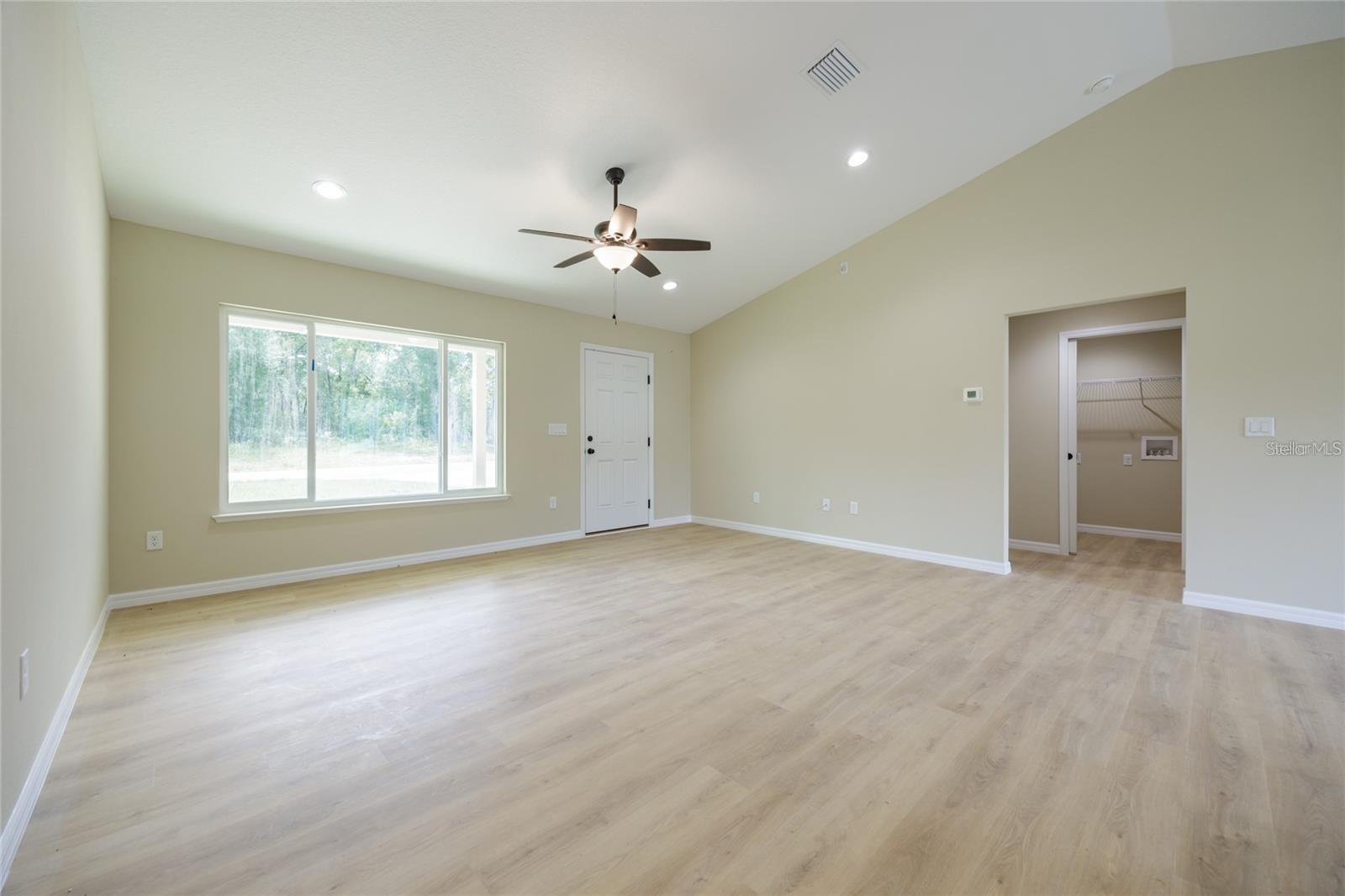 15241 Country Club, Williston, FL 32696