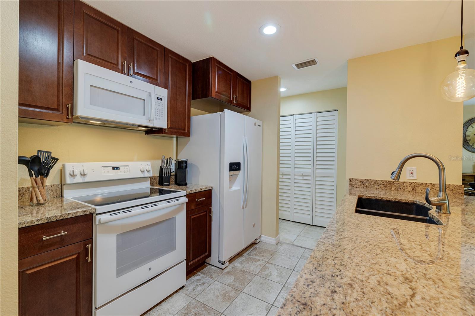 3001 58th Unit 1014, St Petersburg, FL 33712