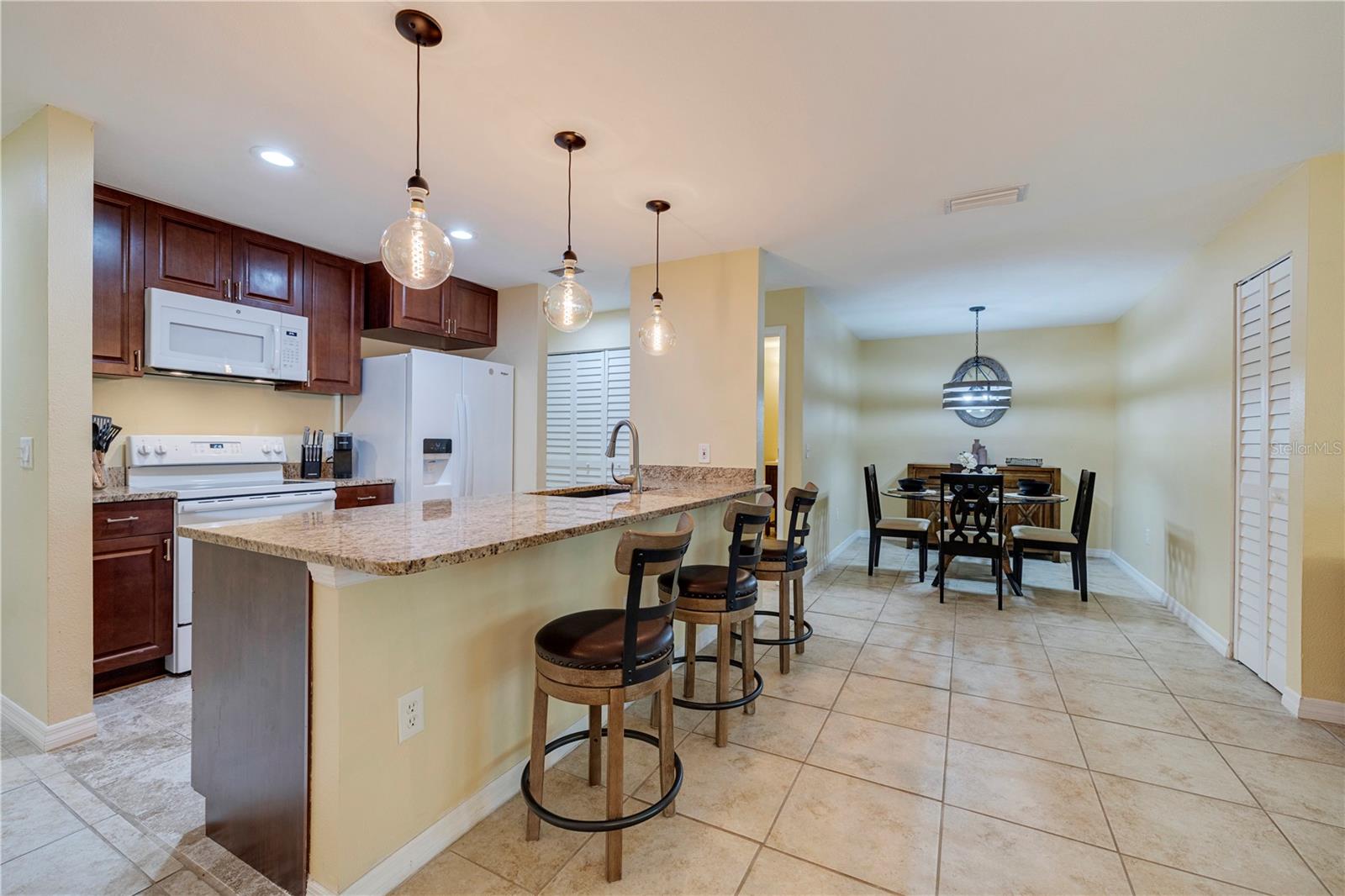 3001 58th Unit 1014, St Petersburg, FL 33712