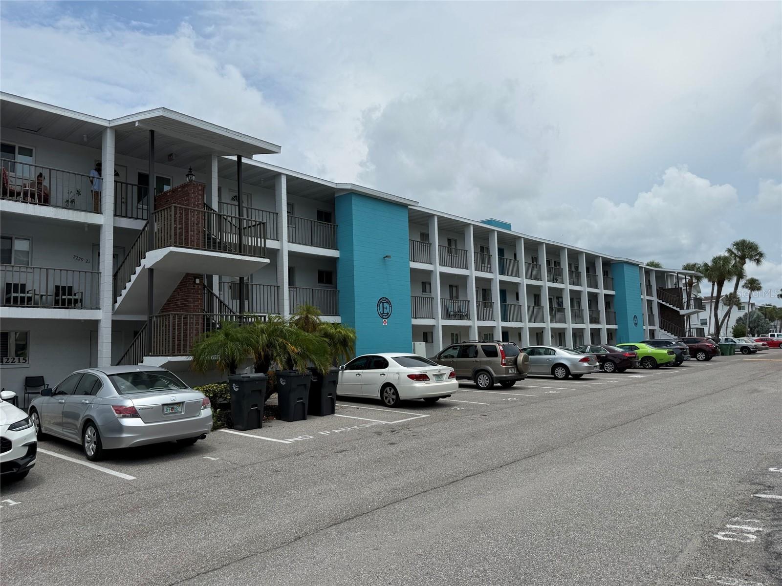 2223 Sunset Unit E24, Bradenton, FL 34207