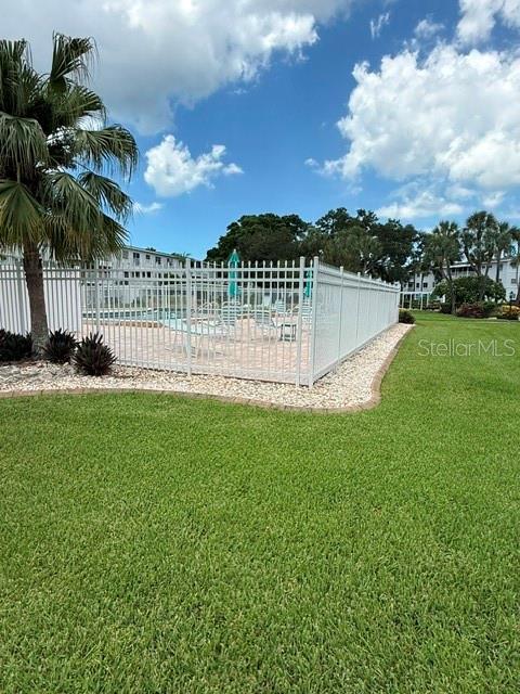 2223 Sunset Unit E24, Bradenton, FL 34207