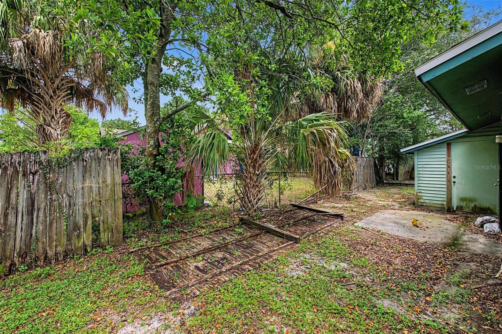 8605 12th, Tampa, FL 33604