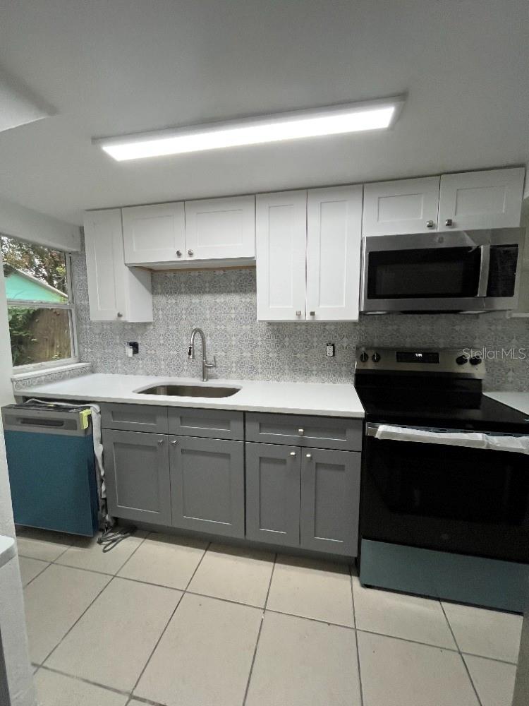 915 Seminole, Clearwater, FL 33755