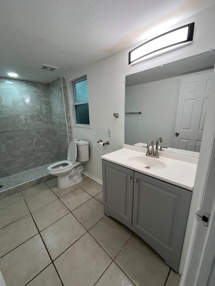 915 Seminole, Clearwater, FL 33755