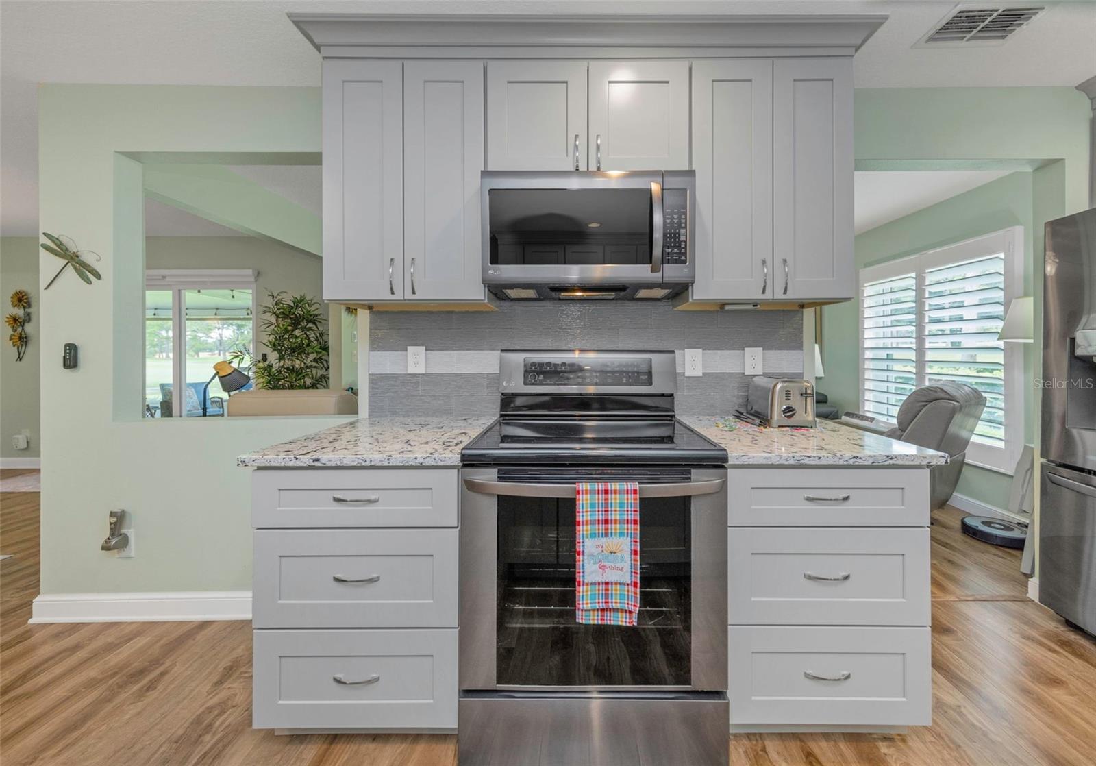 1308 Gillespie, Palm Harbor, FL 34684