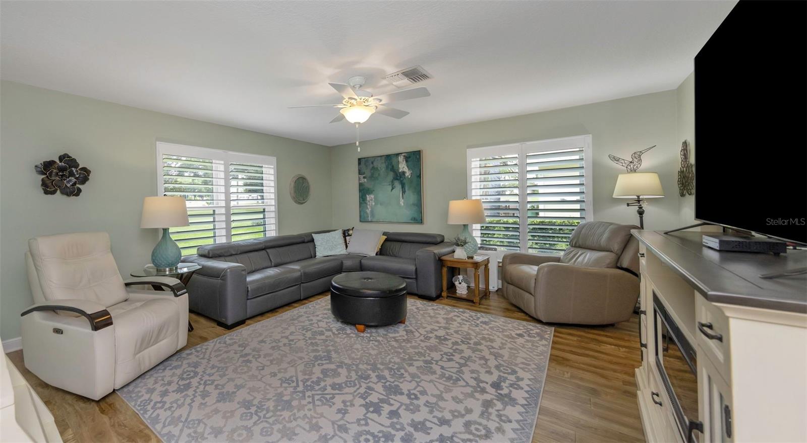 1308 Gillespie, Palm Harbor, FL 34684