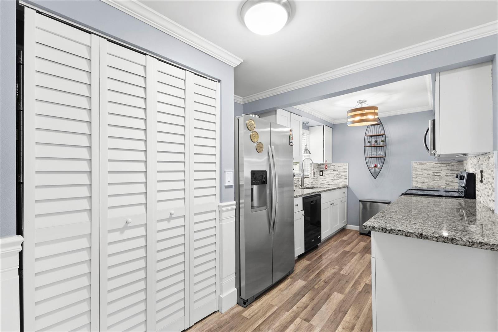 5210 6th, St Petersburg, FL 33705