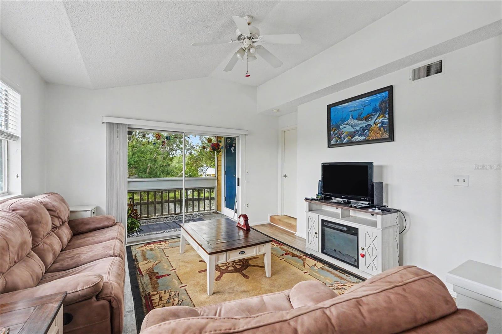 115 112th Unit 726, St Petersburg, FL 33716