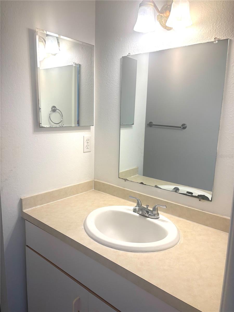 503 Albee Farm Unit B28, Venice, FL 34285