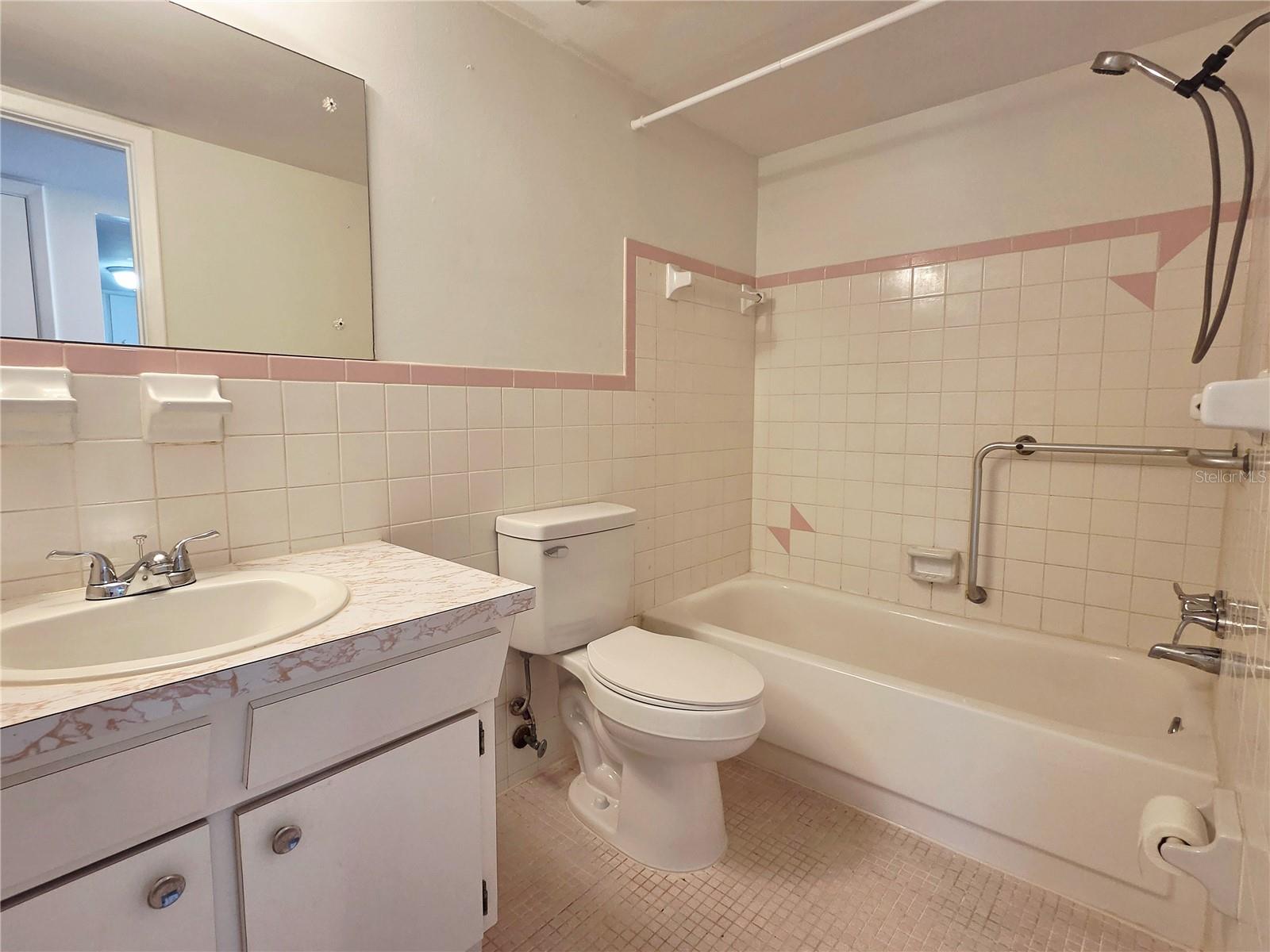2459 Columbia Unit 47, Clearwater, FL 33763