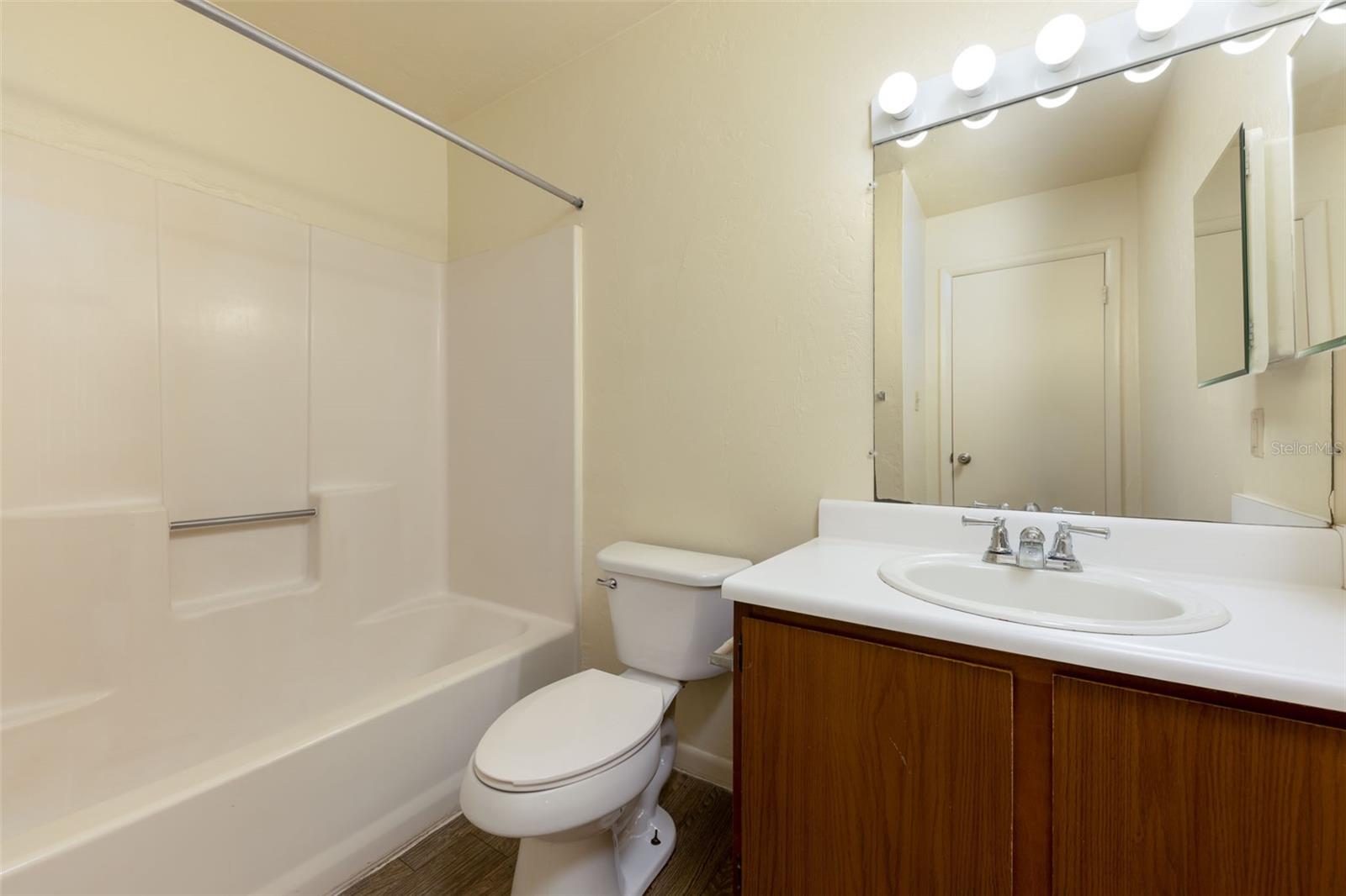 83 16th Unit E303, Gainesville, FL 32601
