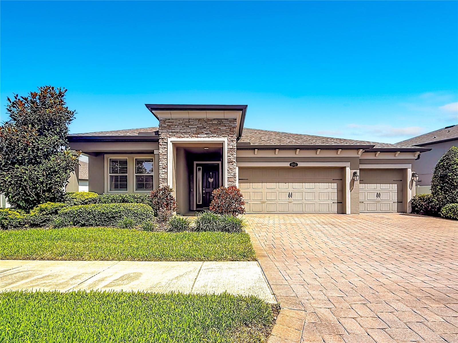19563 Leonard, Lutz, FL 33558