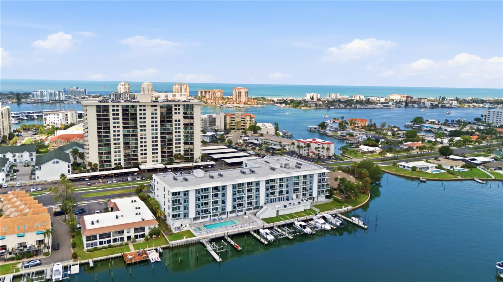 415 Island Way Unit 204, Clearwater, FL 33767