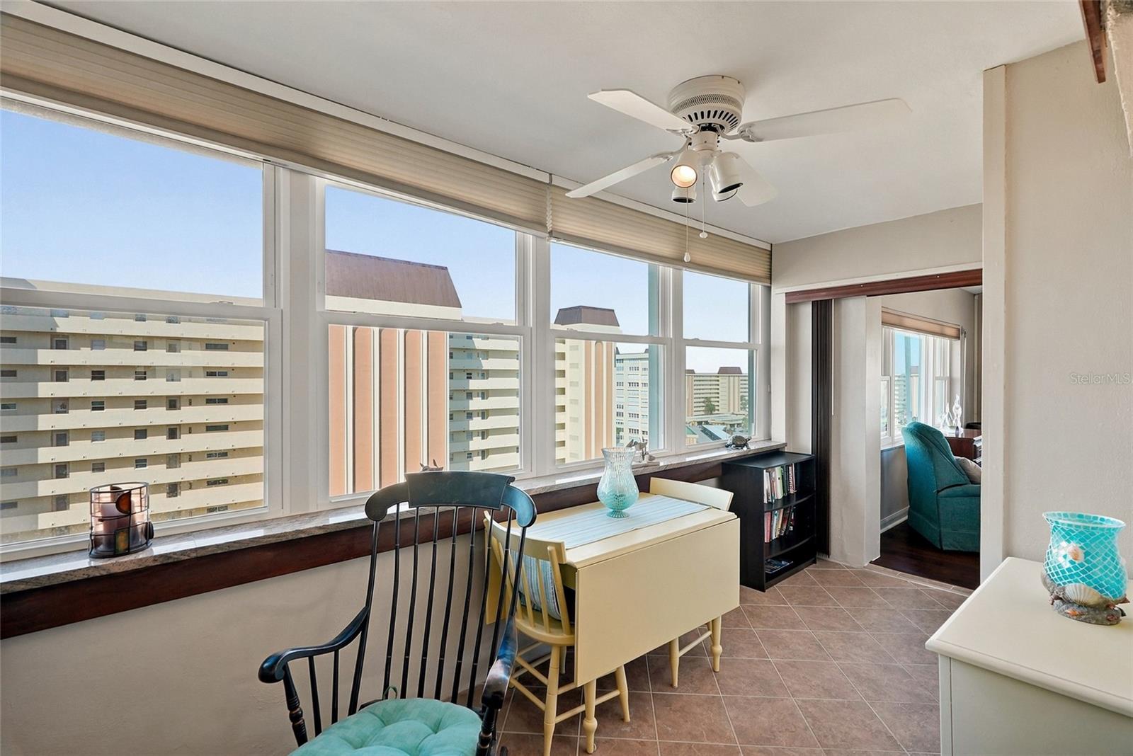 4550 Cove Unit 1009, St Petersburg, FL 33708