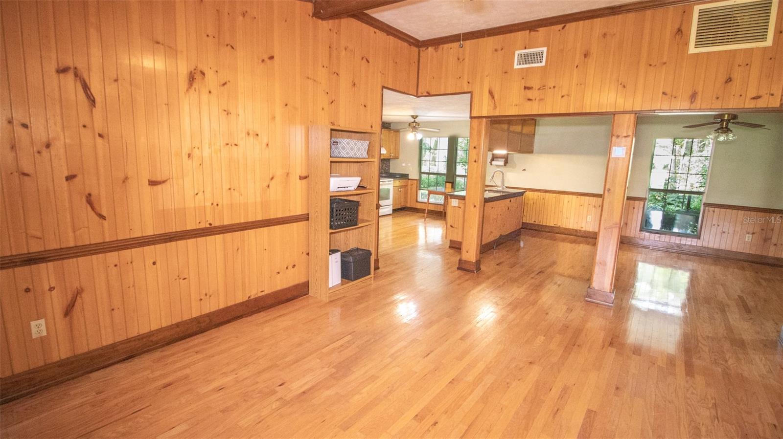 22304 35th, Melrose, FL 32666
