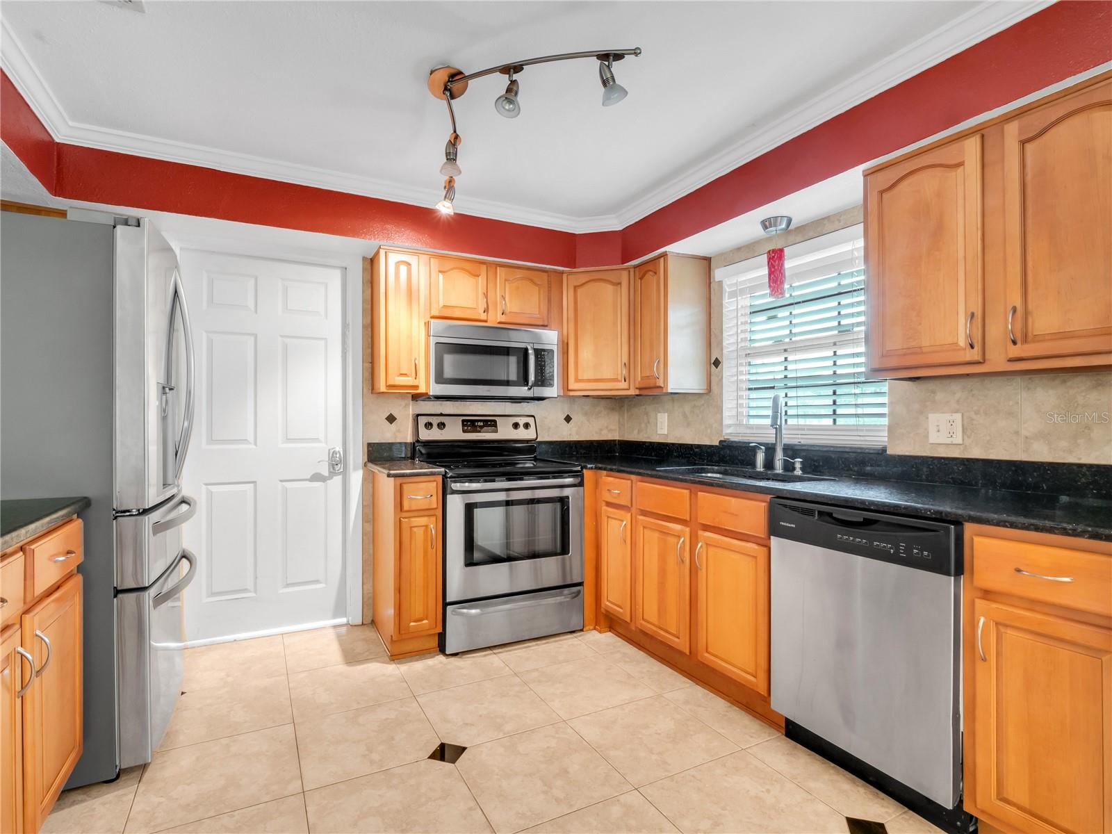 14331 Apache, Largo, FL 33774