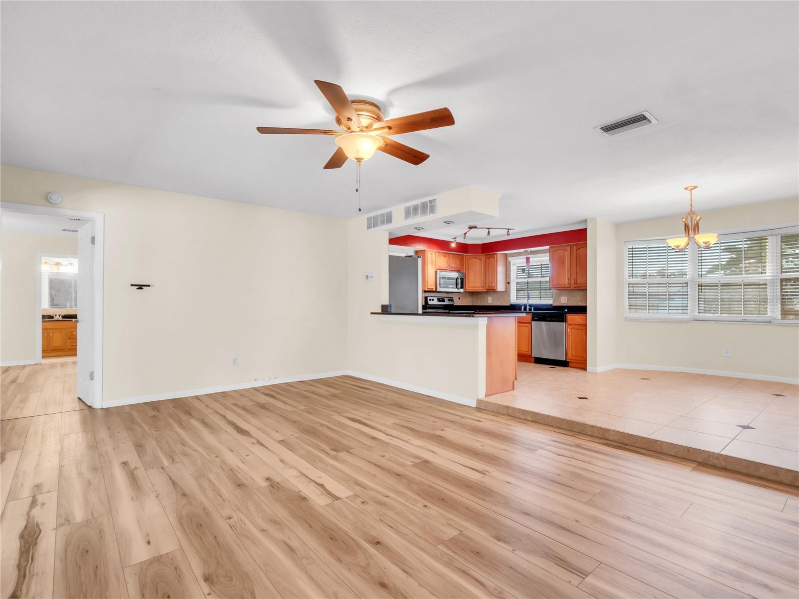 14331 Apache, Largo, FL 33774
