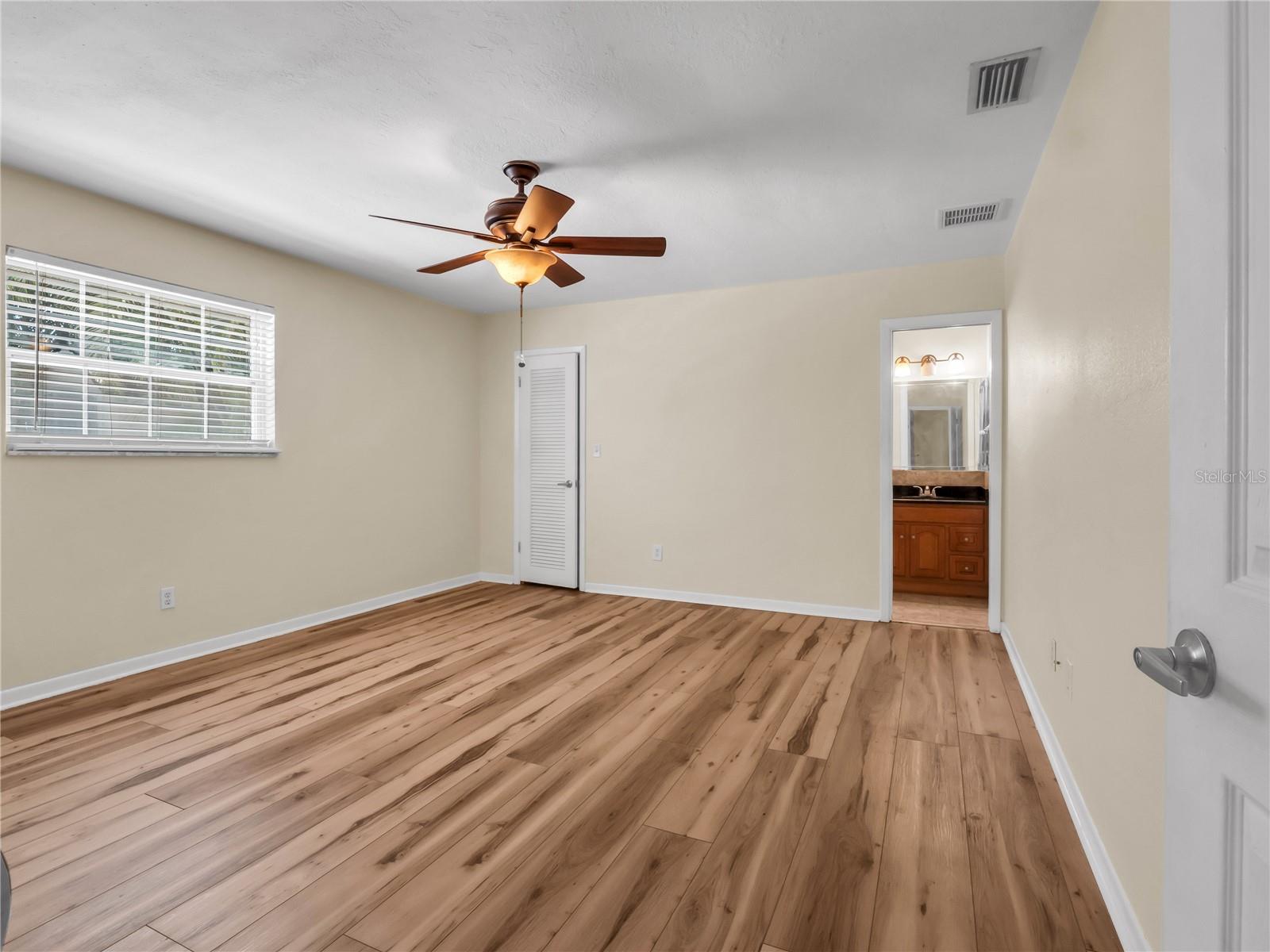14331 Apache, Largo, FL 33774