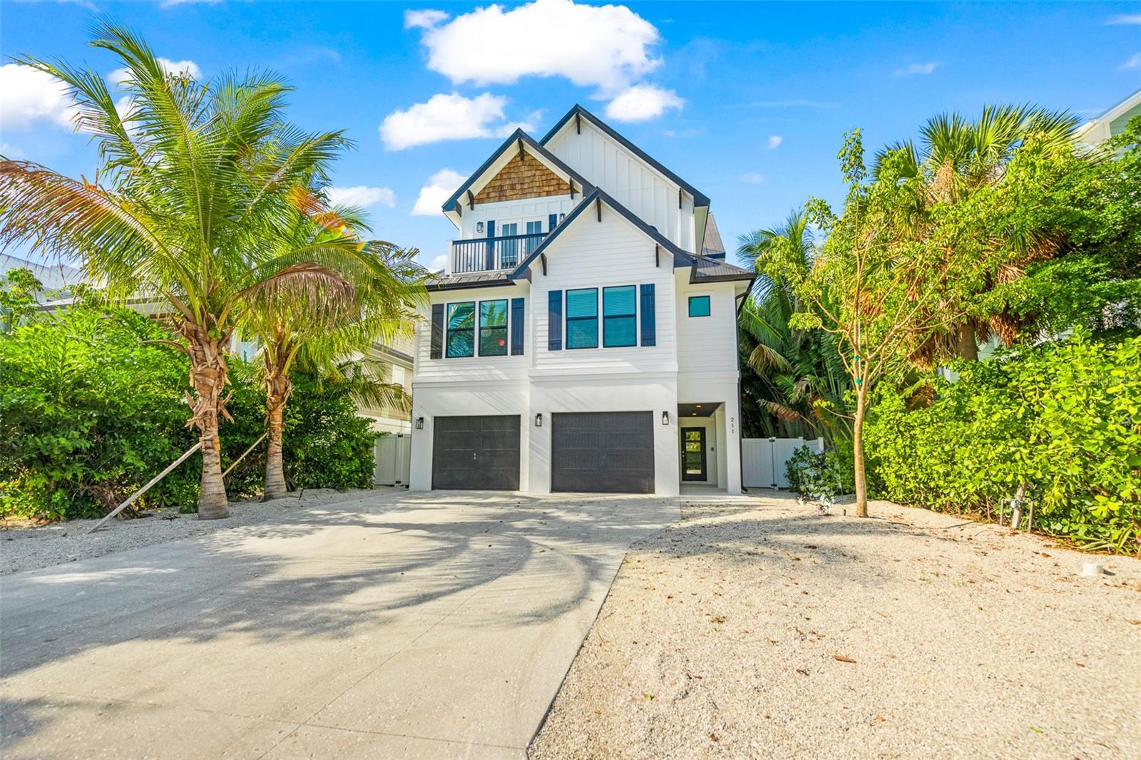 211 Grant, Sarasota, FL 34236