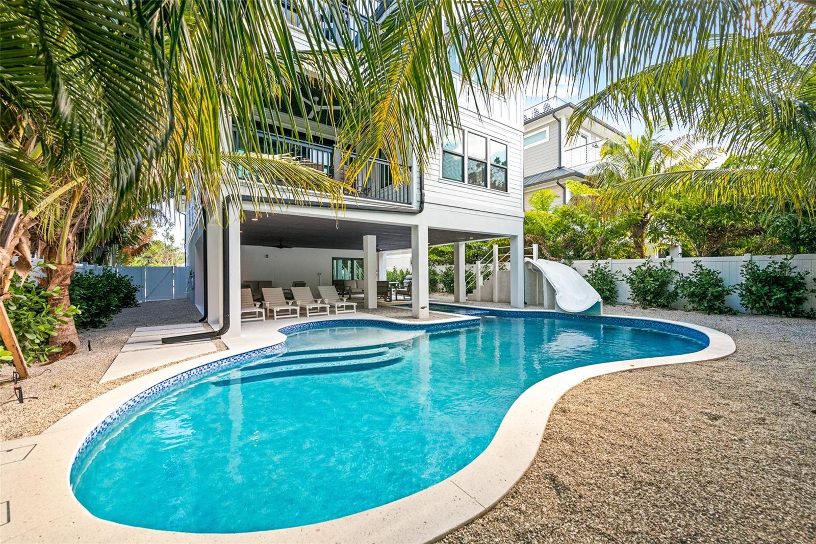211 Grant, Sarasota, FL 34236