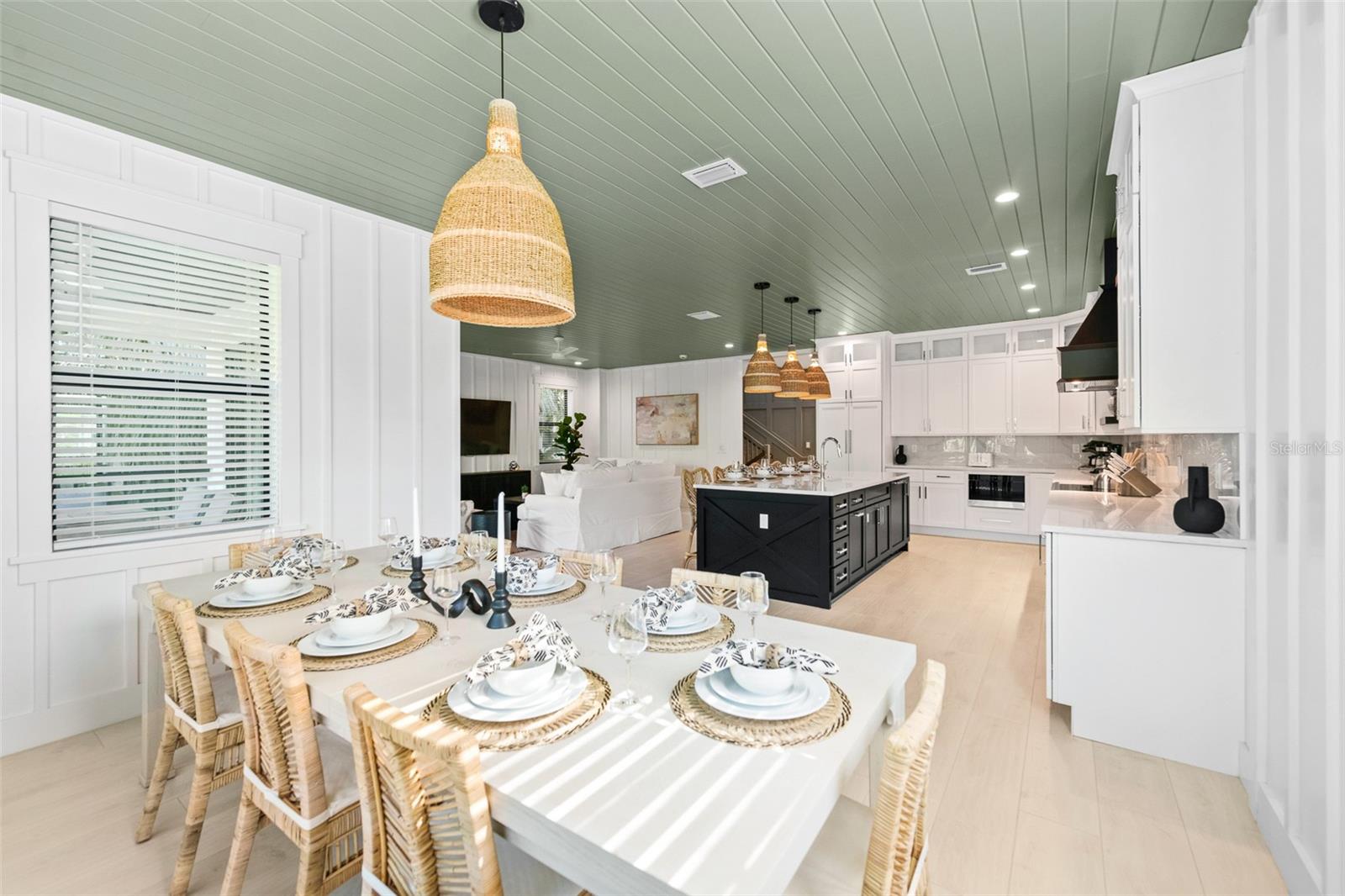 211 Grant, Sarasota, FL 34236