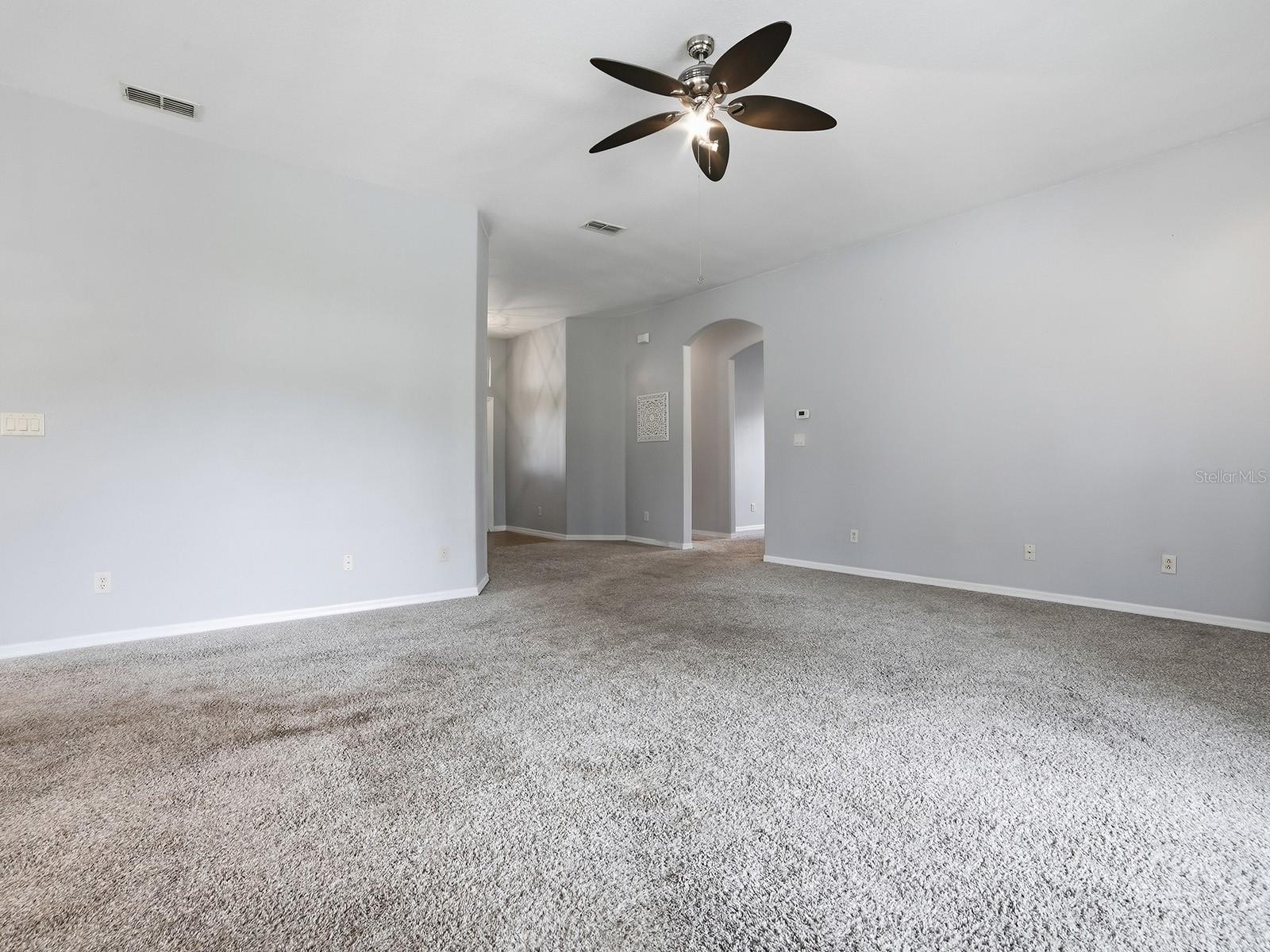25509 Laurel Valley, Leesburg, FL 34748