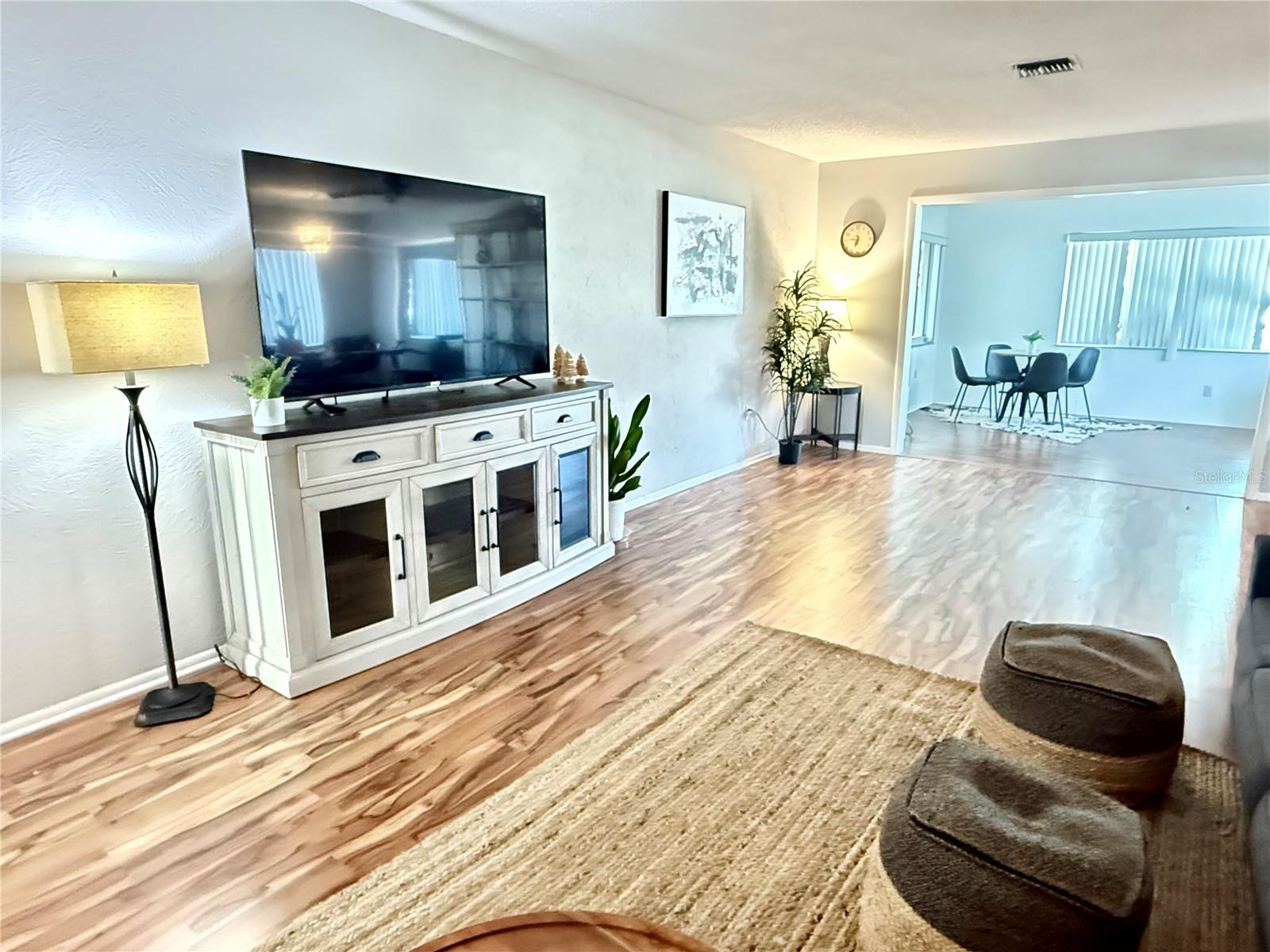 709 Hickory, Bradenton, FL 34208